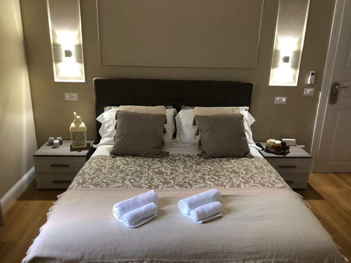 Pantheon Luxury Suite Rome Exterior photo